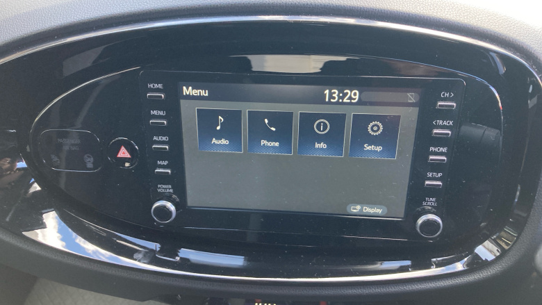 Toyota Aygo X 1.0 VVT-i Edge 5dr Petrol Hatchback